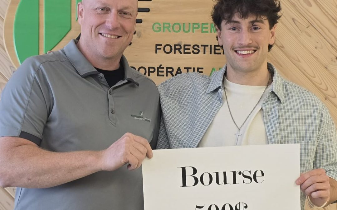 Remise de la Bourse « Groupement forestier coopératif Abitibi »
